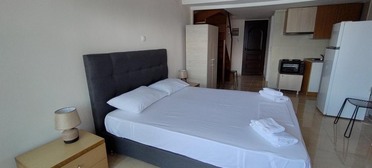 Prego Living Apartments Vathi  Экстерьер фото
