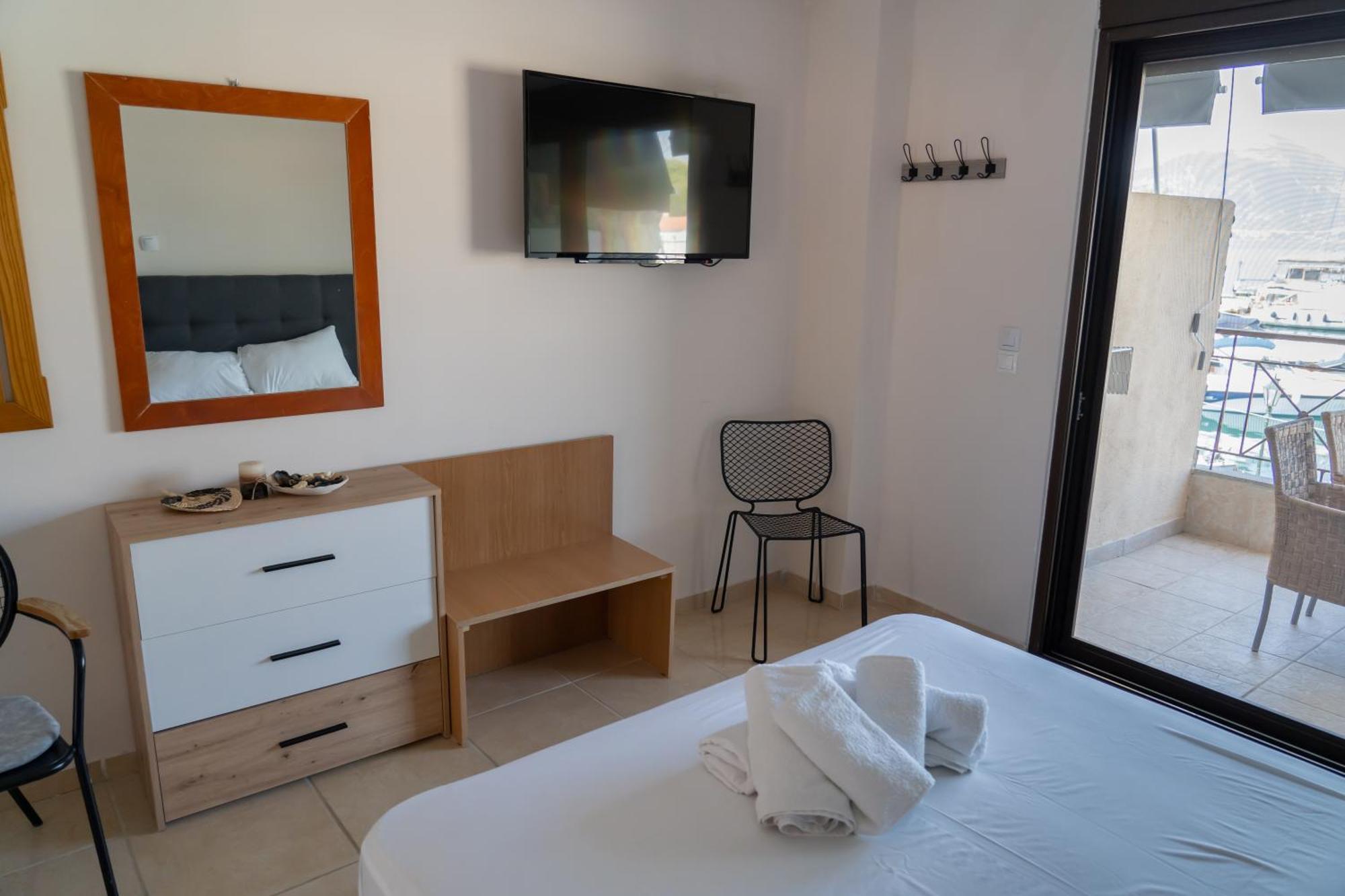 Prego Living Apartments Vathi  Экстерьер фото